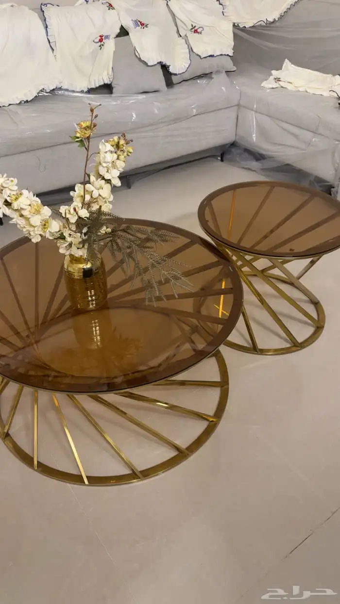 طاوله للبيع 0