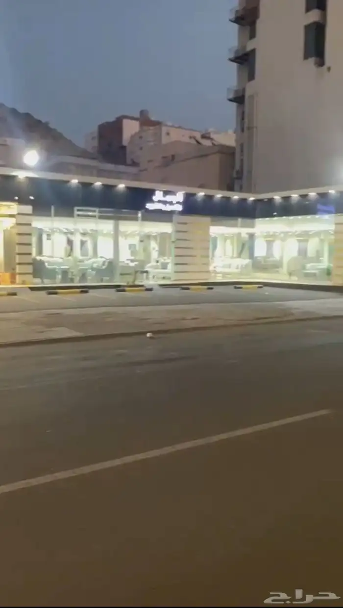 موقع محلات معارض ( للبيع ) شارع الحج 0