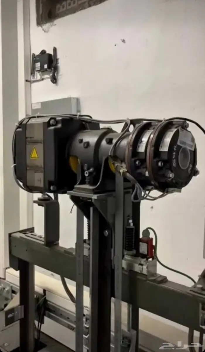 فنى مصاعد. اعطال. صيانه برمجه تركيب مصاعد وسلالم كهربائية 5