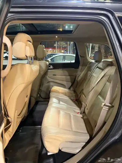 Grand Cherokee 2017 جراند شروكي V8 16