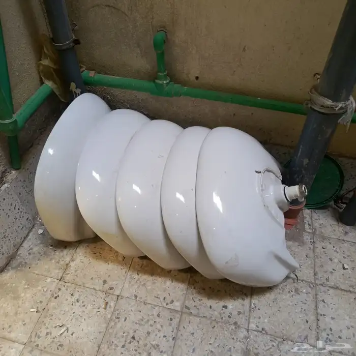 مغاسل عدد 5 الون ابيض للبيع جديد 2