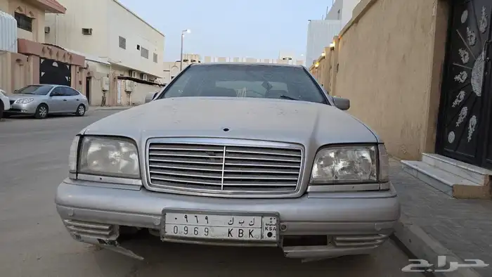 مرسيدس شبح موديل 98 يحمل لوحه مميزه 0