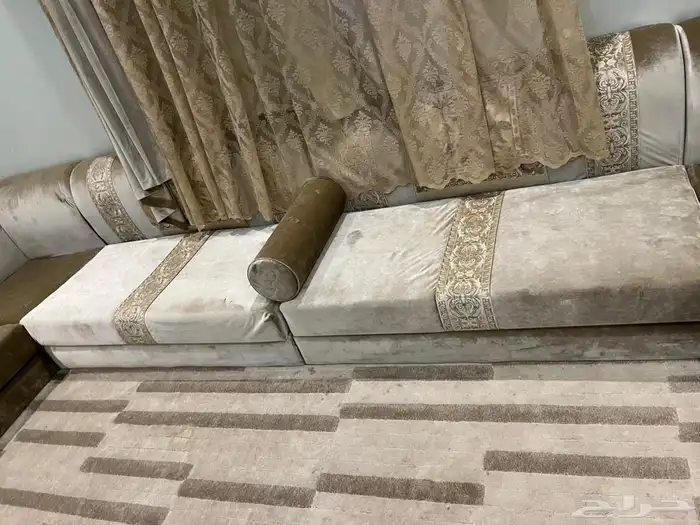 كنب مجلس شبه جديد 2
