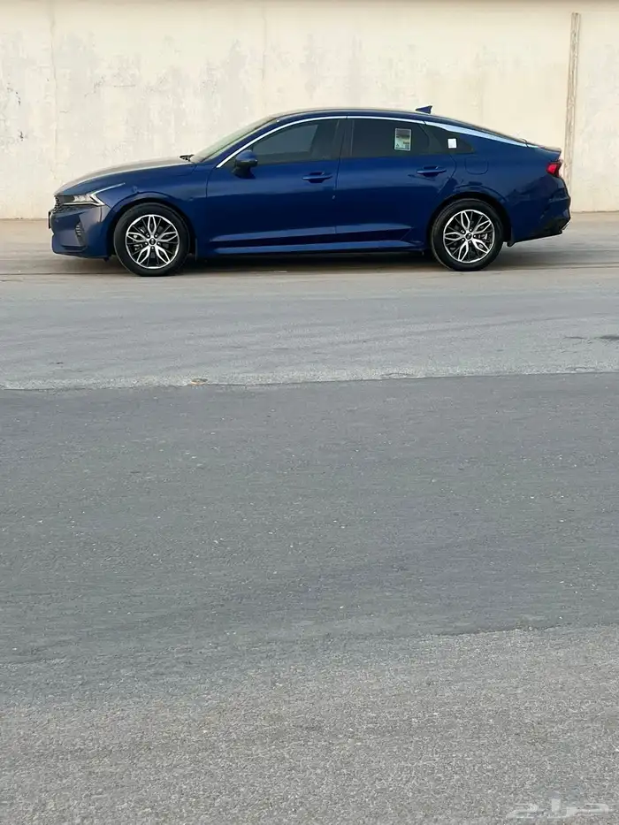 للبيع سياره k5 16