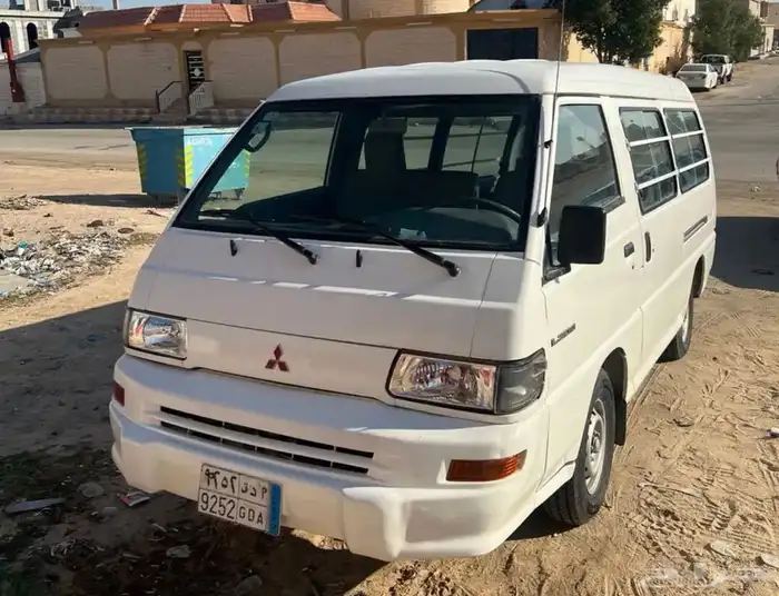 باص ميتسوبيشي 0