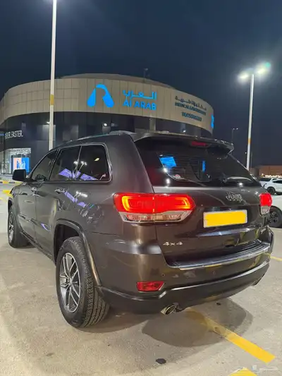 Grand Cherokee 2017 جراند شروكي V8 29