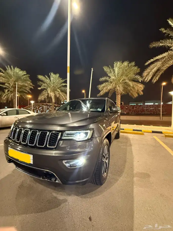 Grand Cherokee 2017 جراند شروكي V8 23