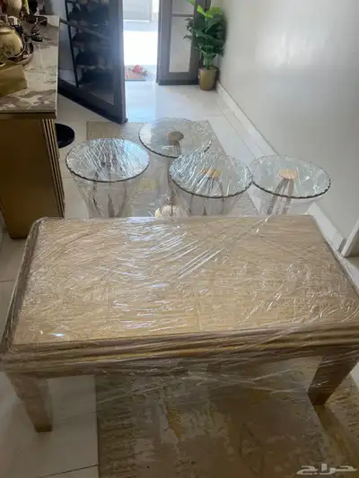طاولات مجلس شبه جديده للبيع 0