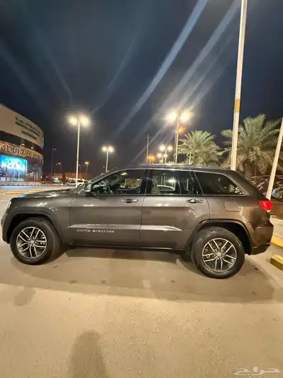 Grand Cherokee 2017 جراند شروكي V8 21