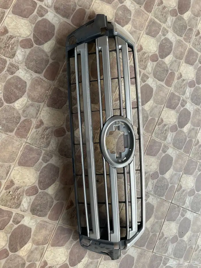 شبك لاند كروزر يركب من 2016 الى 2021 اصلي وكاله 0