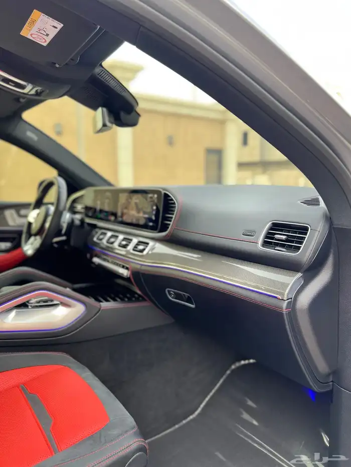 مرسيدس GLE53 كت AMG مالك اول 2022 سعودي وكالة 44