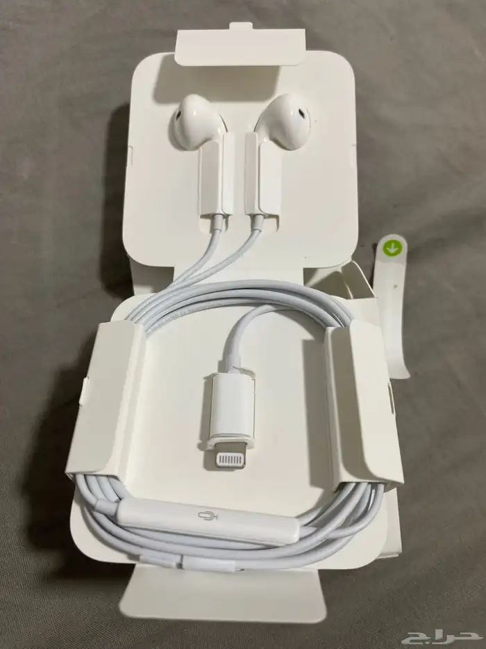 سماعة و كيبل ابل حاسبات العرب جملة 4