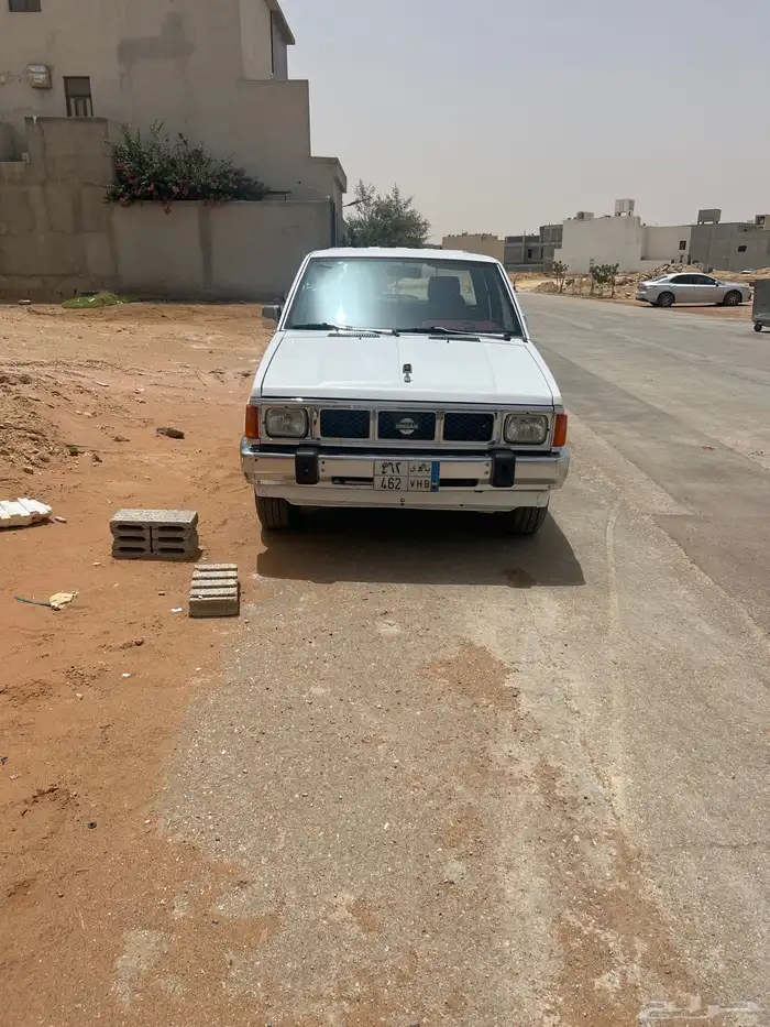نيسان دادسون للبيع موديل 90 8