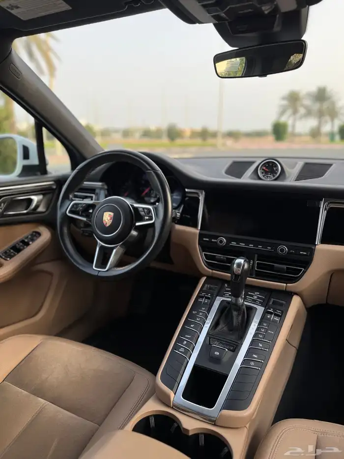 2020 بورش ماكان 21