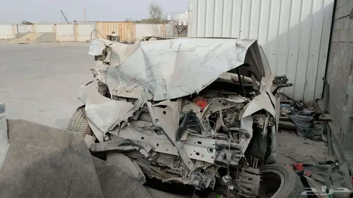 للبيع قطع غيار افالون 22 جميع القطع موجوده 0
