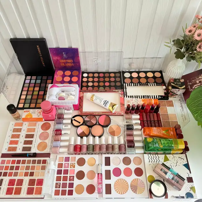 عرض مكياج متكامل لا تفوتها بسعر مميز 0