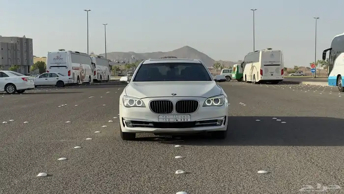 بي ام دبليو 730Li 11