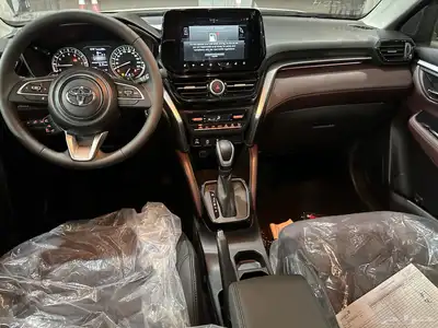 اوربان كروزر فل كامل ابيض موديل 2025 13