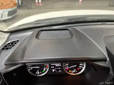 اوربان كروزر فل كامل ابيض موديل 2025 26