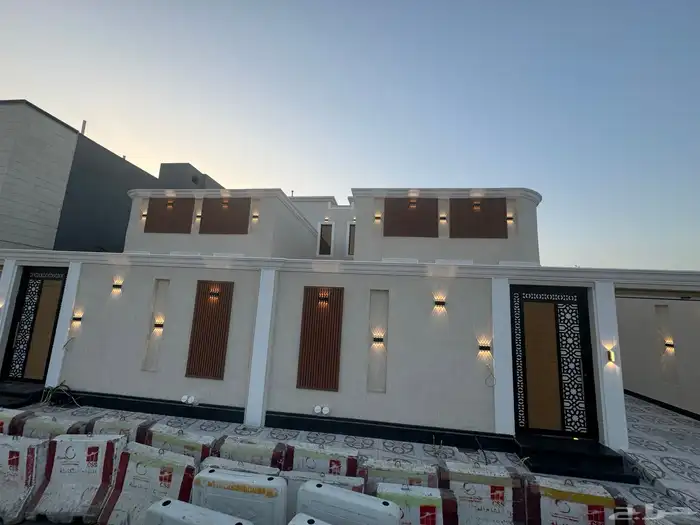 فيلا للبيع حي الرياض جدة 2