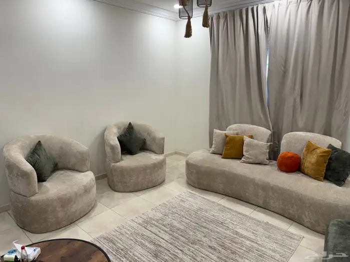 كنب جديد استخدام 6 اشهر فقط 2