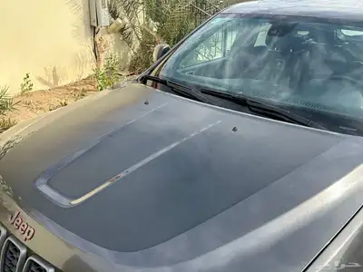 جراند شروكي (تريل هوك) 2017 نظيف جدا مالك ثاني من الوكاله 3