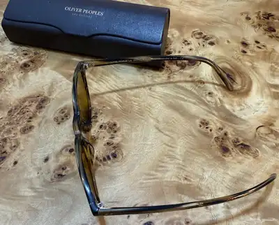 نظارة شمسية Oliver Peoples 3