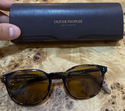 نظارة شمسية Oliver Peoples 2