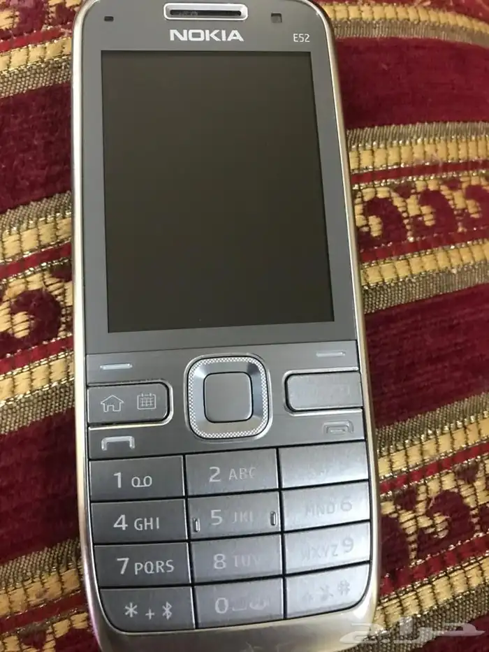 جوالات نوكيا قديمك نديمك وان جديدك اغناك جوالات بلاكبيري 82