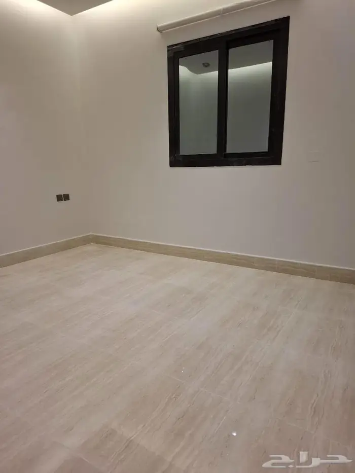 للإيجار شقه جديده بالماجديه 5