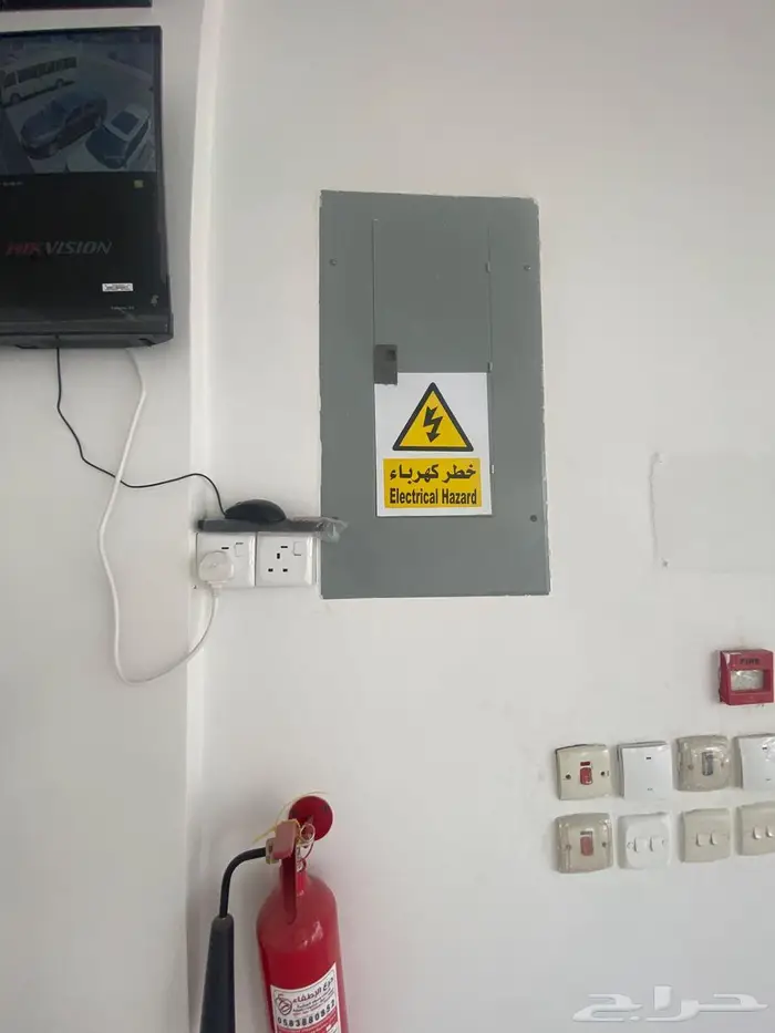 مكتب للتنازل 6