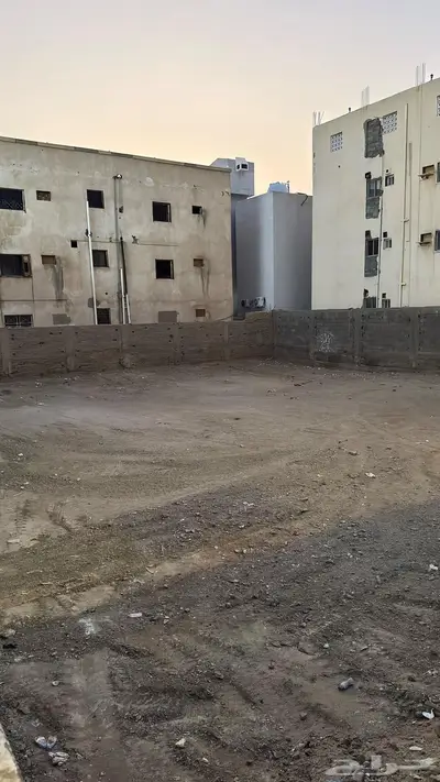 أرض تجارية للبيع أو الاستثمار 3