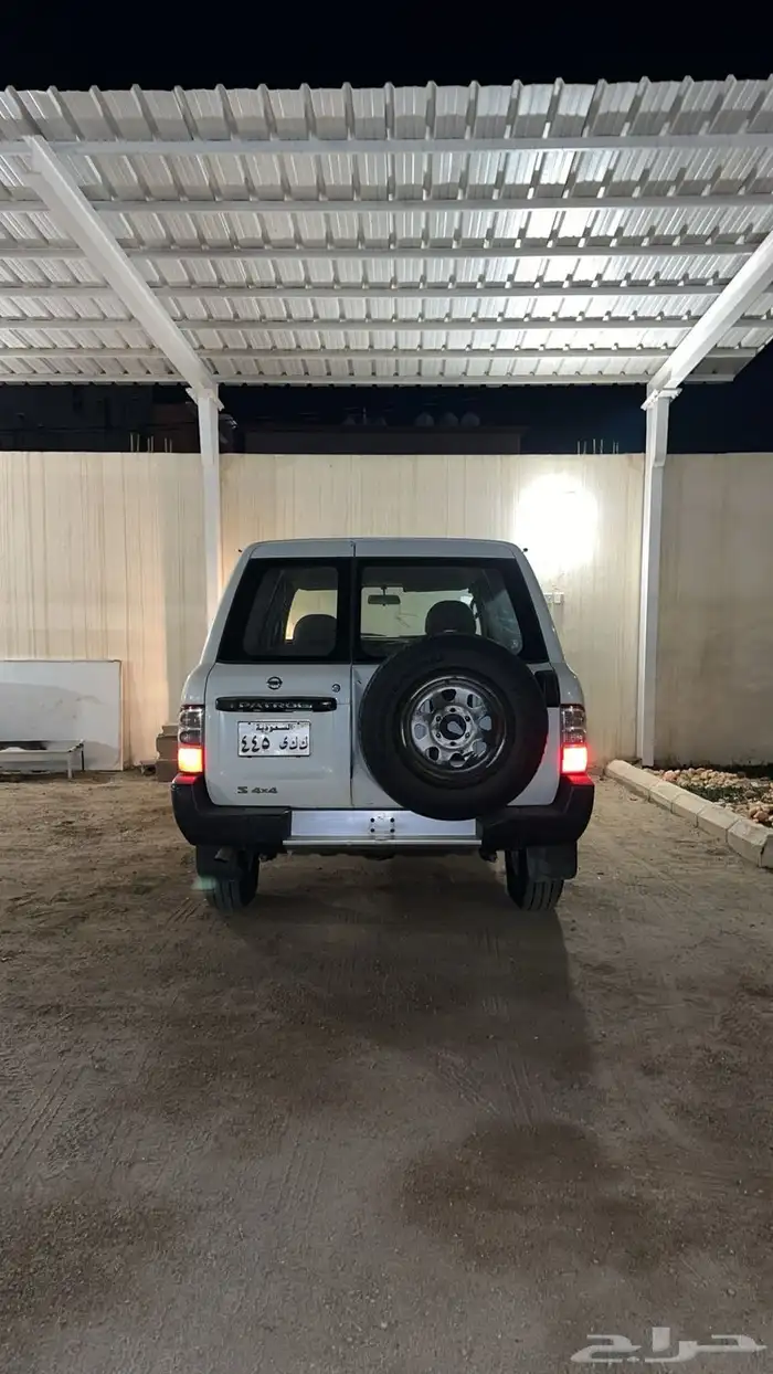 باترول 4 أبواب أبيض نظيف 2