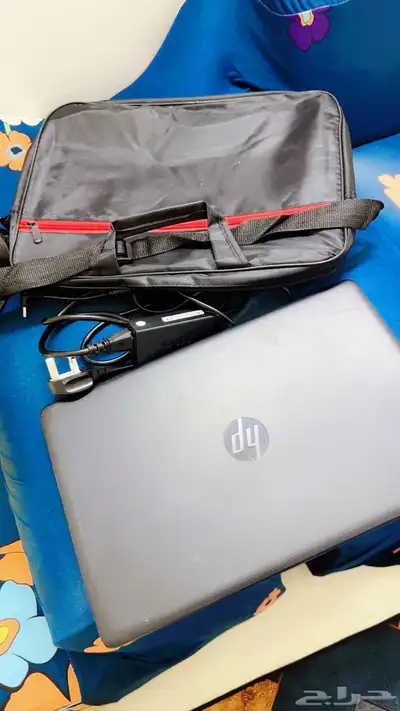 لابتوب HP الجيل 11 نظيف شغال مع الشاحن والشنطة بسعر 750 1