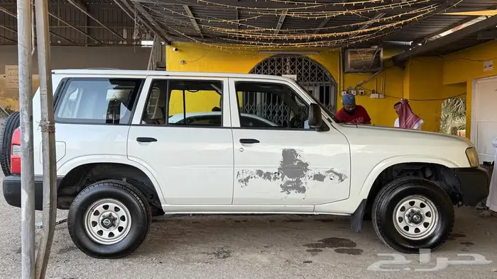 جيب باترول نيسان 4500 بحالة الوكالة مخزن 22