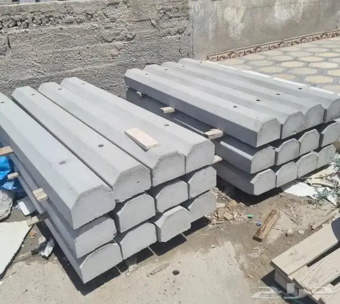 مناهيل خرسانية حواجز خرسانية قواعد انارة مصدات 2