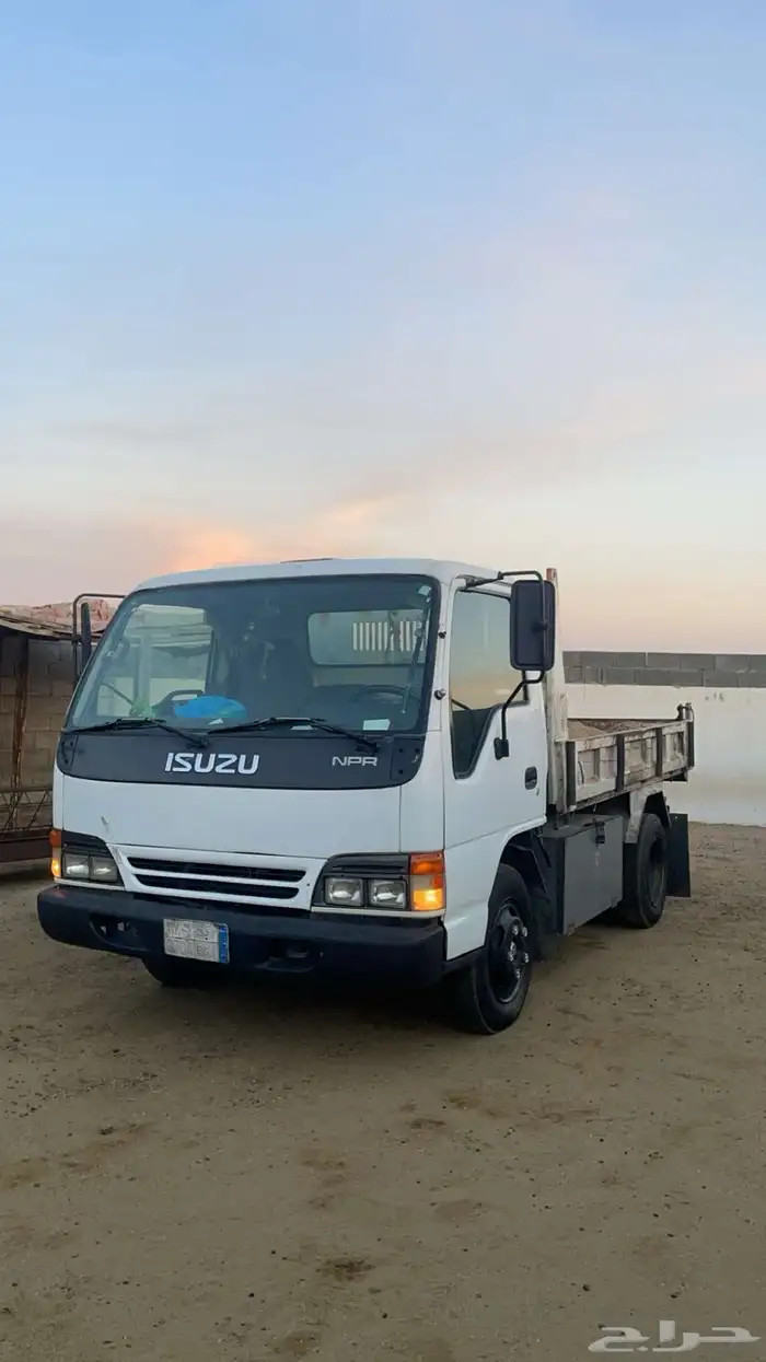 للبيع قلاب ايسيزو 1999 8