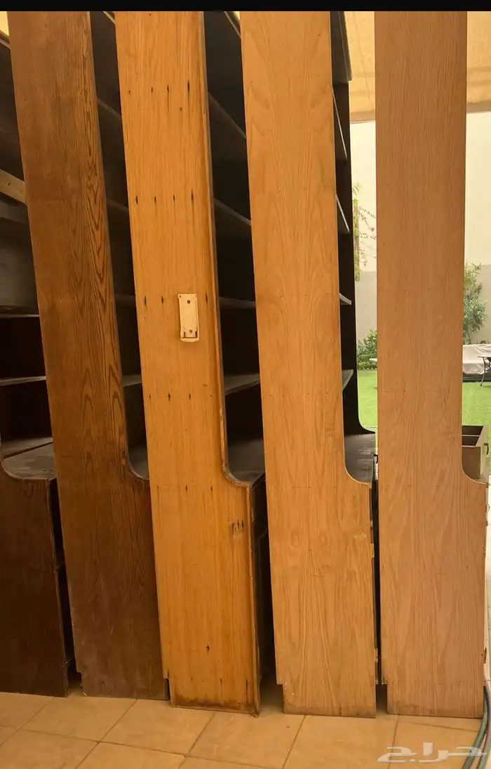 دولايب كتب او بضاعة لمحل 0