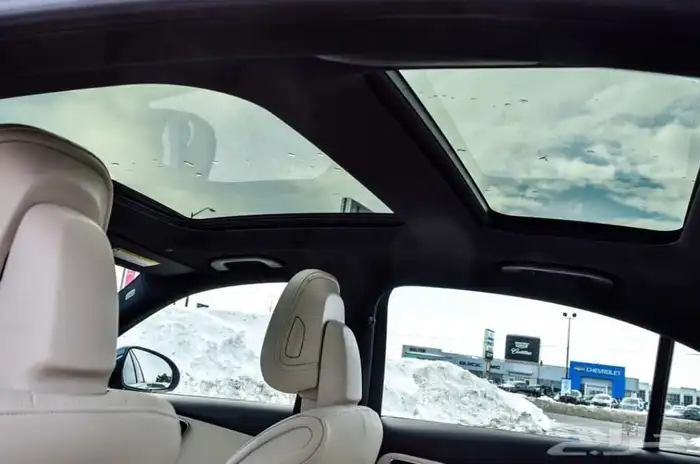 مرسيدس سي كلاس Mercedes C-Class C300 Sedan موديل 2024 28