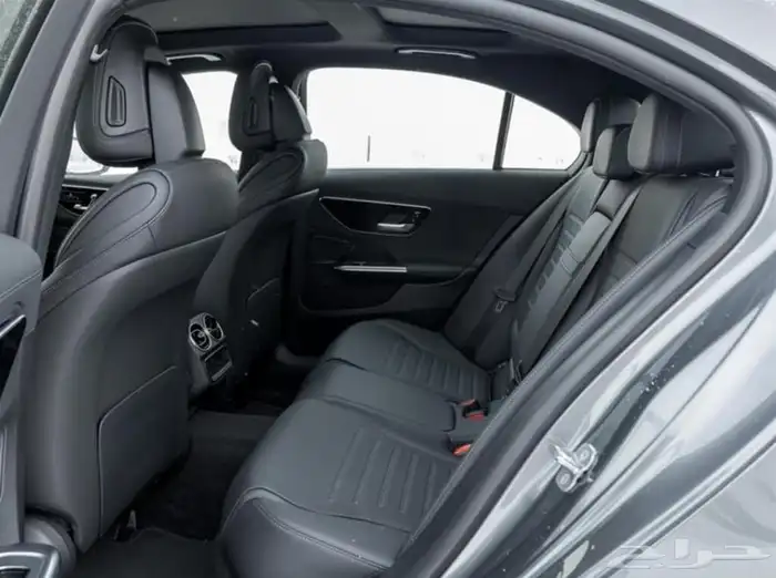 مرسيدس سي كلاس Mercedes C-Class C300 Sedan موديل 2024 7