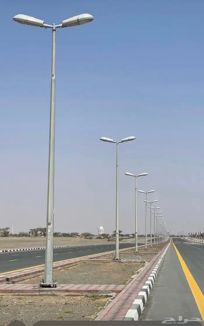 أعمدة إنارة 0