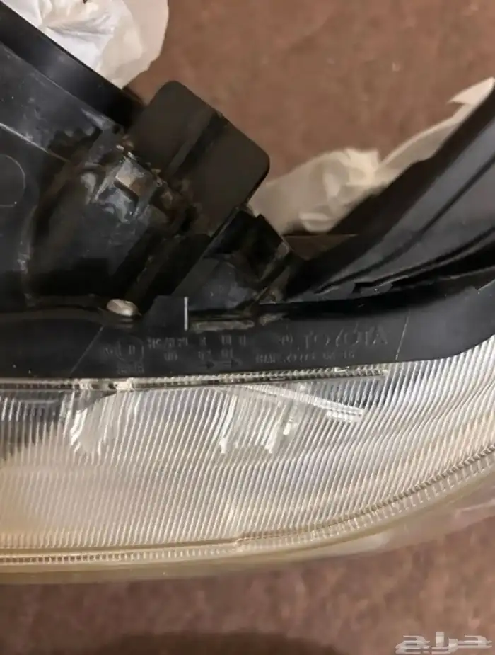 شمعة تويوتا هايلوكس يسار 2012الى2015 1