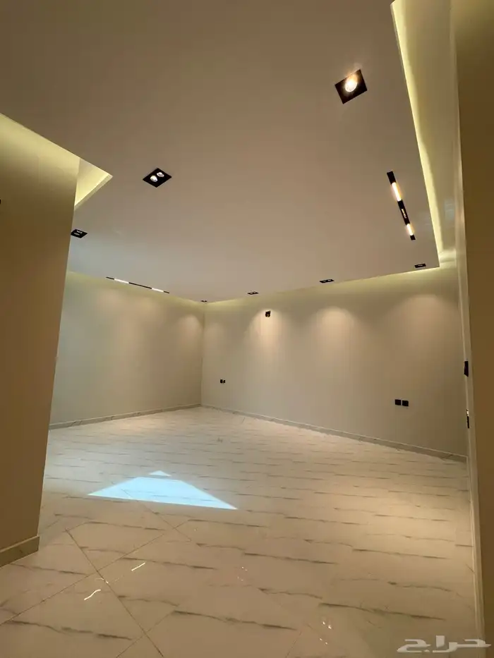 للبيع دور ارضي بتصميم مودرن جوهرة الندوة 2