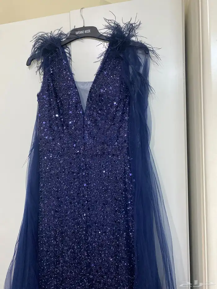 فستان للبيع لبس مره واحده ب 350 0