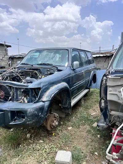 قطع غيار باترول 2000 2