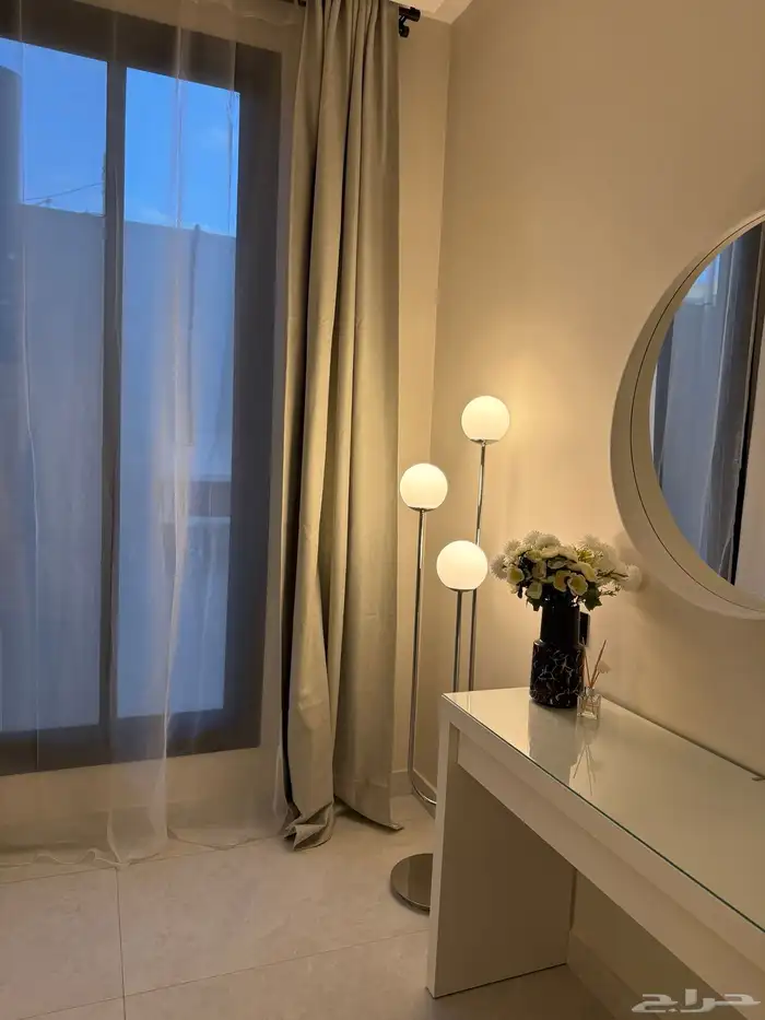 شقة راقية حي السلامة 10