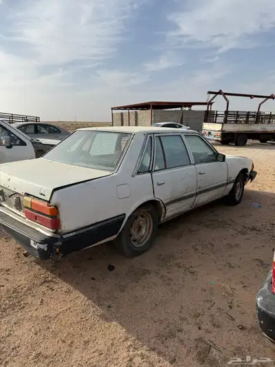 نيسان لورل 200L موديل 82 قطع غيار تشليح 2