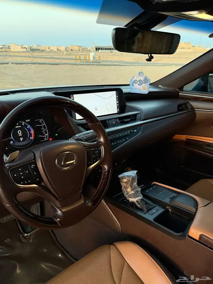 لكزس ES 350 CC 2020 فئة 18