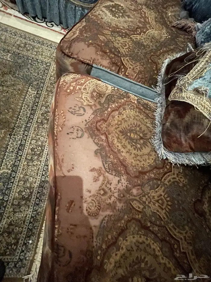 صالون كامل للبيع بالستارة بدون السجادة 3