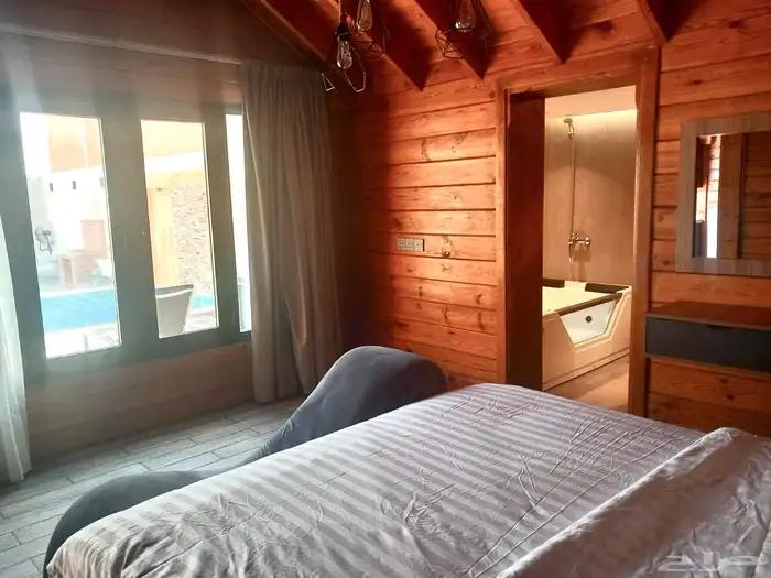 شاليهات فندقية للعرسان للإيجار بجدة كوخ صغير بجاكوزي شاليه 1